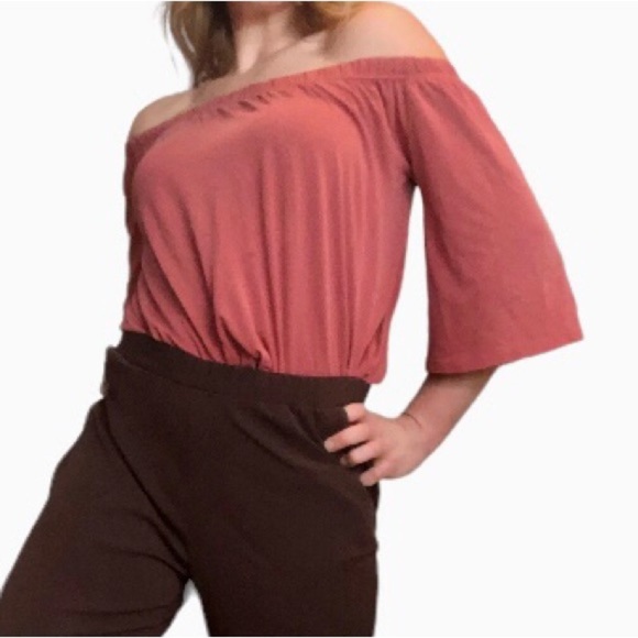 Off Shoulder Bell Sleeve Top - Picture 3 of 8